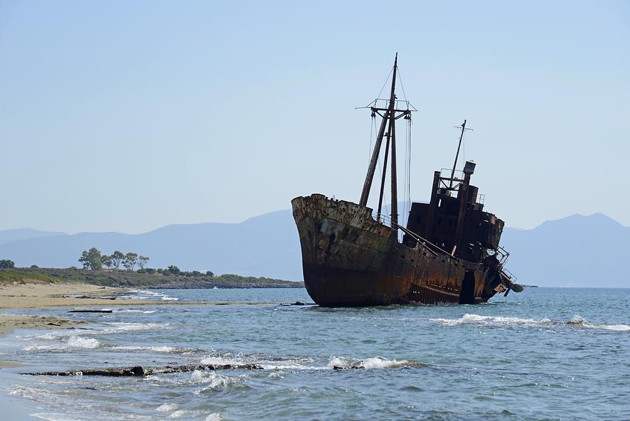Shipwreck at Gytheio
