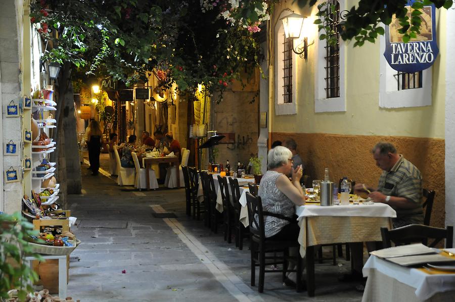 Rethymno - Old Town Centre at Night