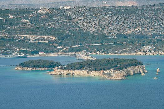 The fortresses allowed to control Souda bay