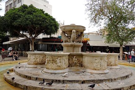 Morozini-Brunnen (Venitianer Löwenbrunnen)