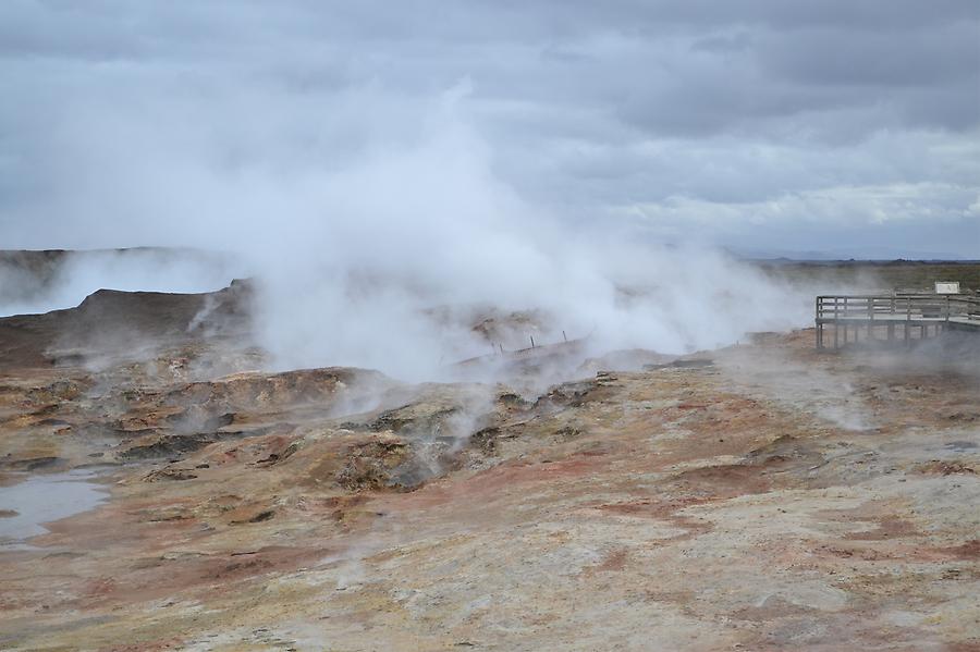Gunnuhver, biggest mud-pool of Iceland