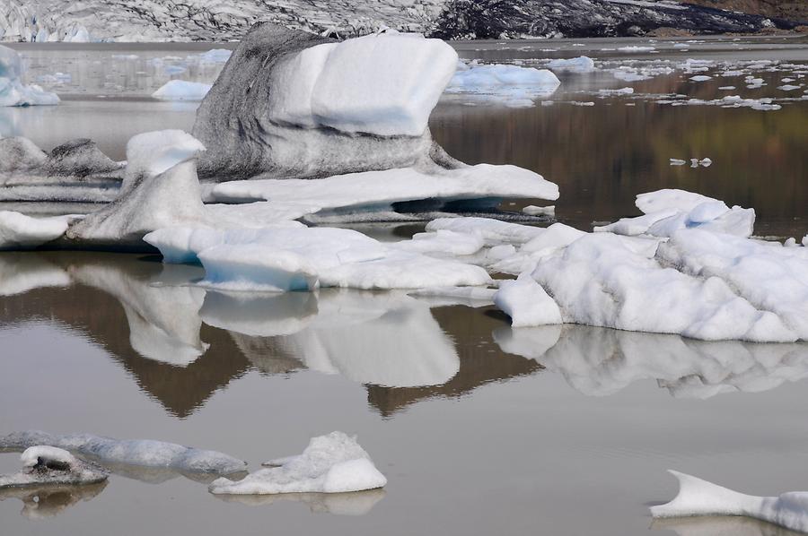Fjallsjökull - Ice Floes