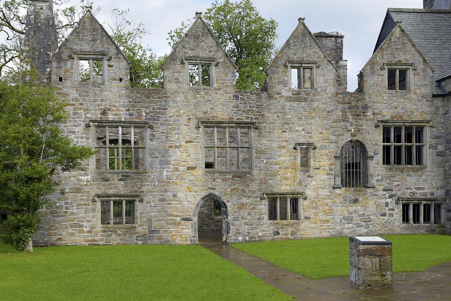 Donegal Town - Donegal Castle
