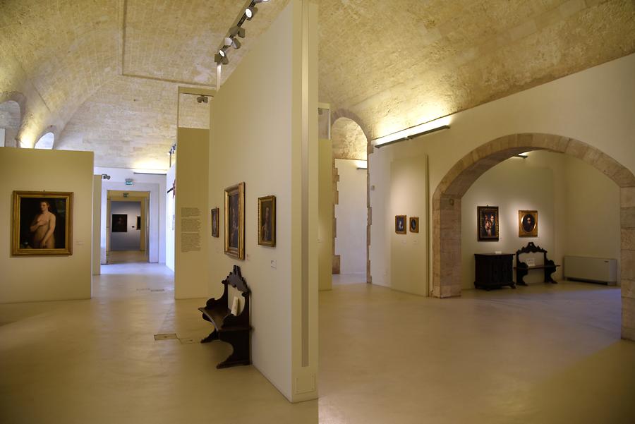 Barletta - Fort; Inside