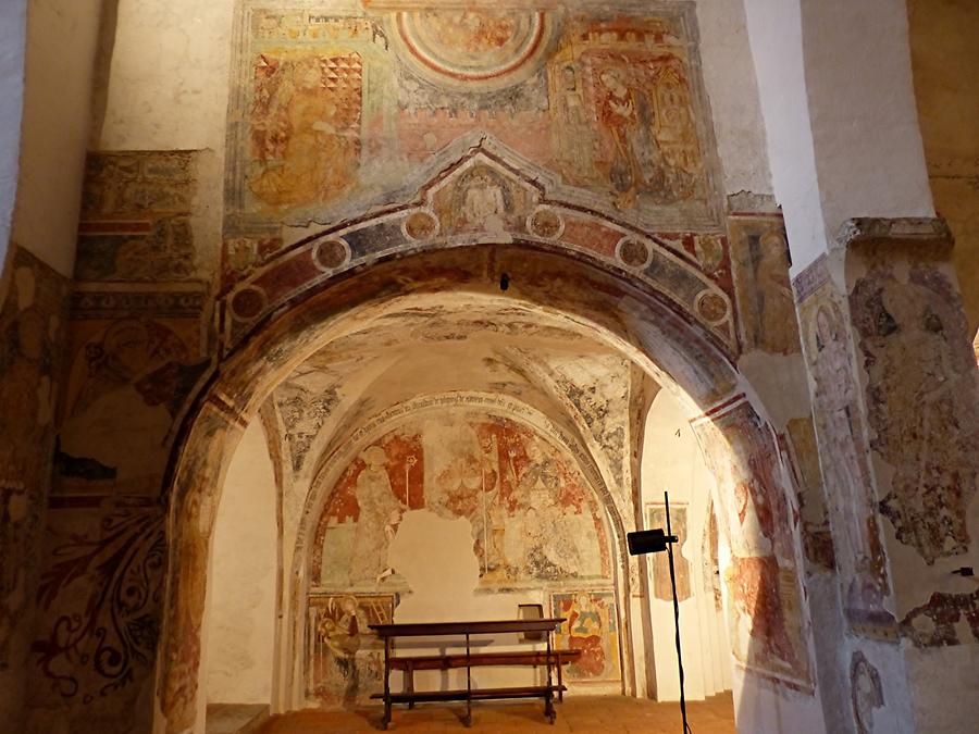 San Pietro in Lamosa - Frescoes
