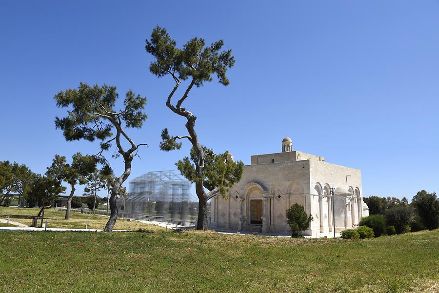 Siponto - Basilica