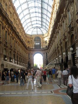 Galleria Vittorio Emanuele II, Milan, Italy. 2008. Photo: Clara Schultes