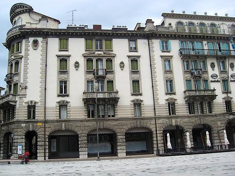 Palazzo Upim in Piazza XX settembre, Udine, Italy. 2011. Photo: Clara Schultes