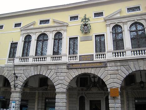 Palazzo del Monte di Pietà, Udine, Italy. 2011. Photo: Clara Schultes