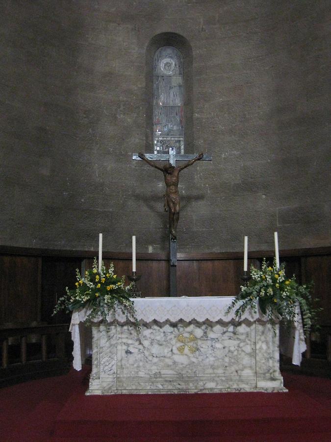 Viterbo - Piazza San Lorenzo, Duomo San Francesco, Altar
