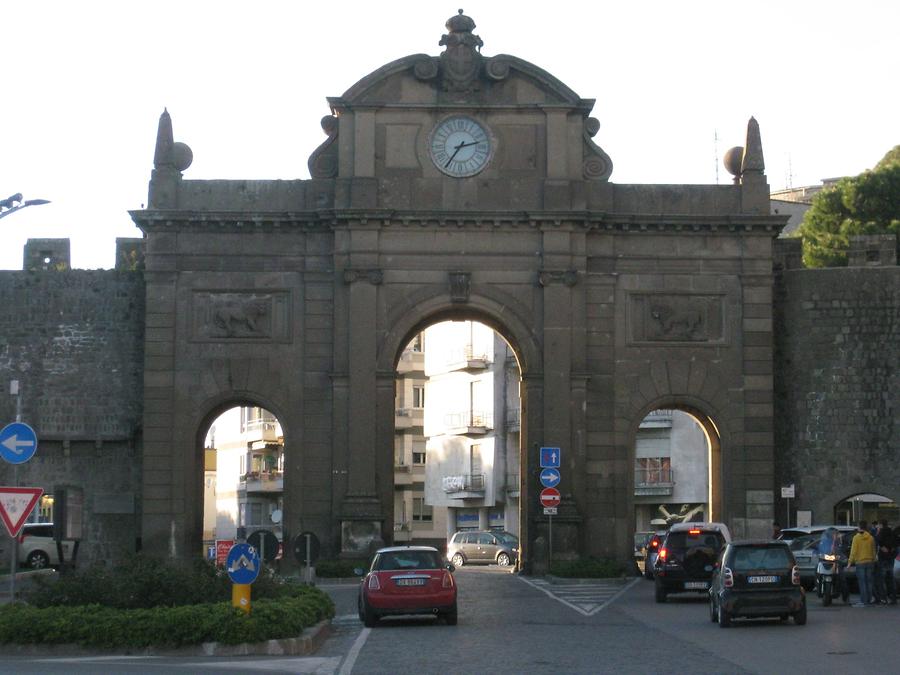 Viterbo - Porta Fiorentina