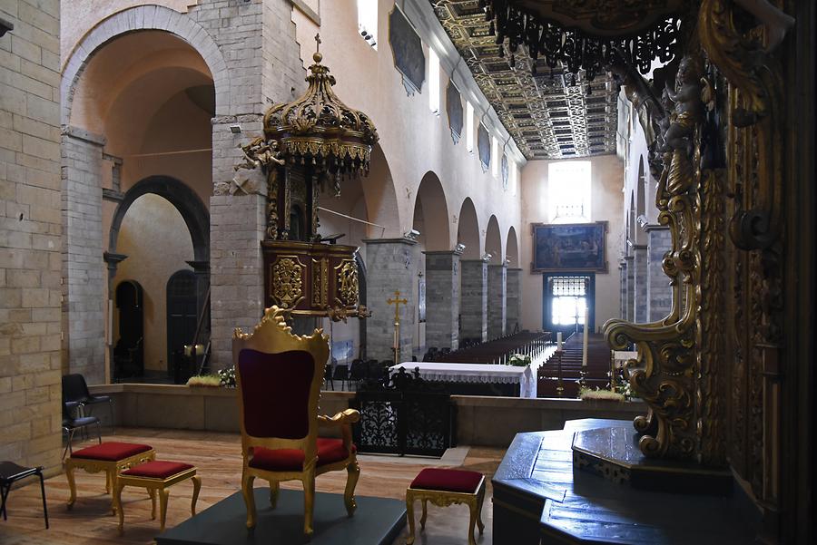 Melfi - Cathedral; Inside