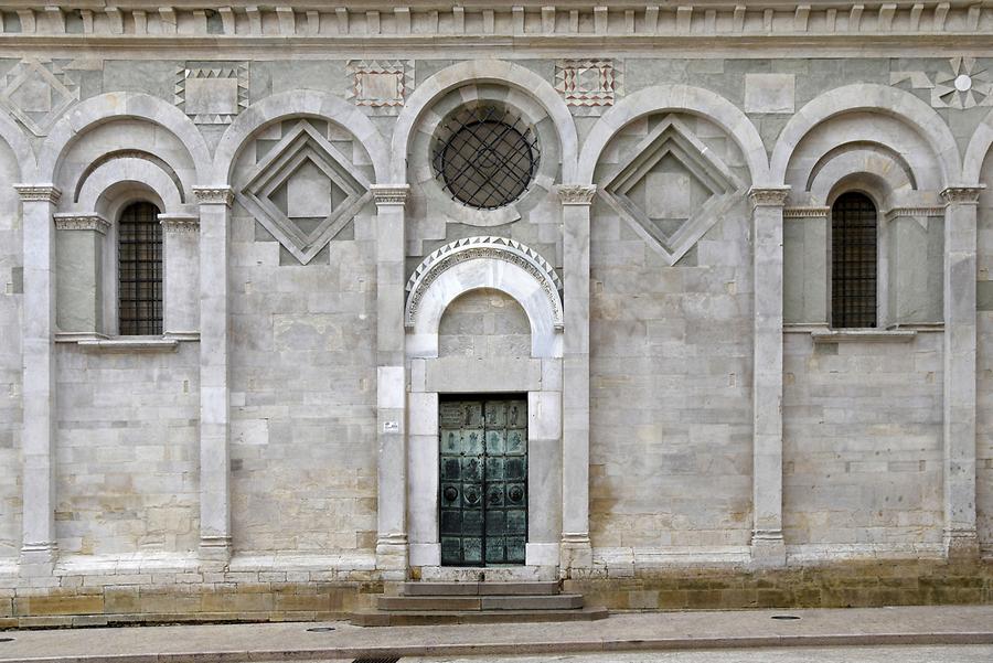 Troia - Cathedral; Entrance Portal