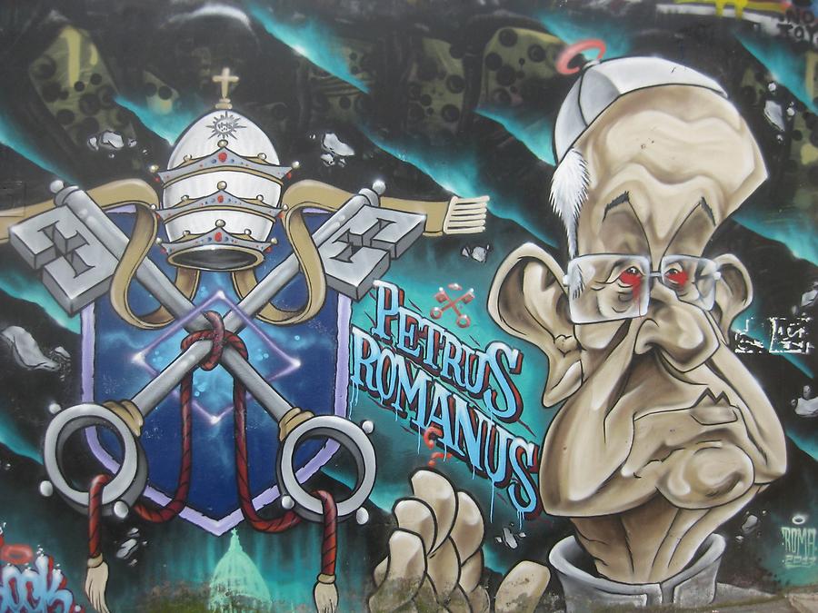 Graffito &#39;Petrus Romanus&#39;