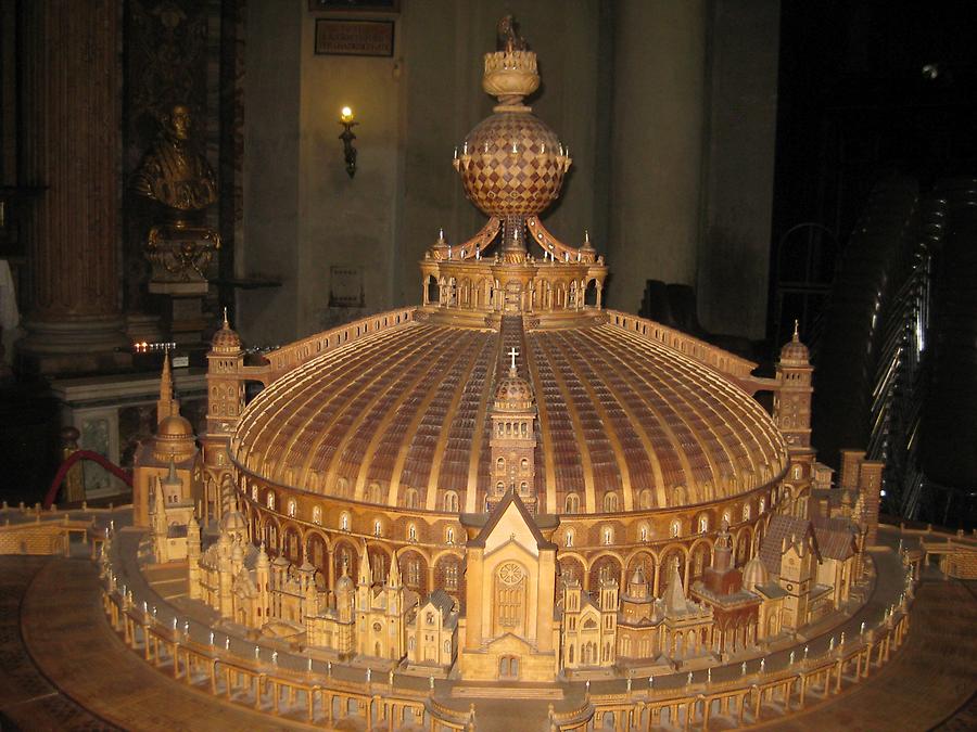 Rome - Chiesa Sant&#39; Ignazio di Loyola, Wooden Sculpture
