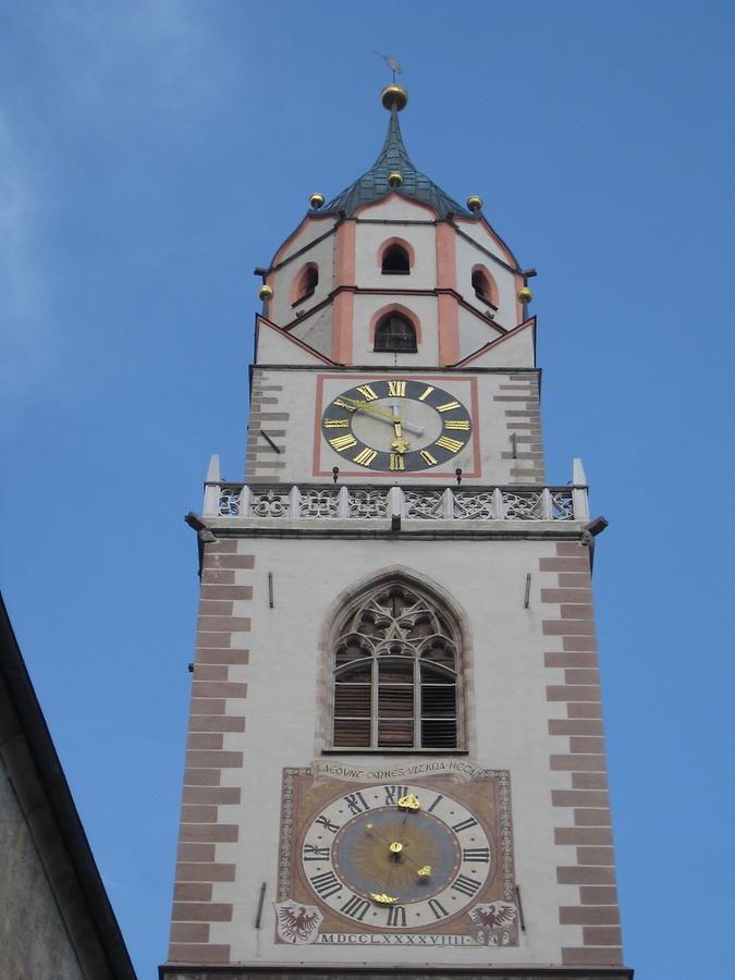 Meran - St. Nicholas' Church; Church Clocks