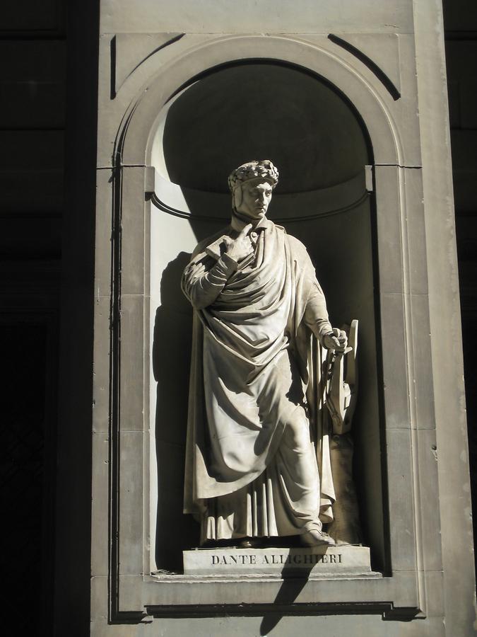 Florence - Piazzale degli Uffizi; Dante Alighieri