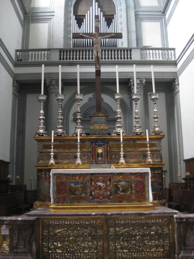 Florence - San Lorenzo; Altar