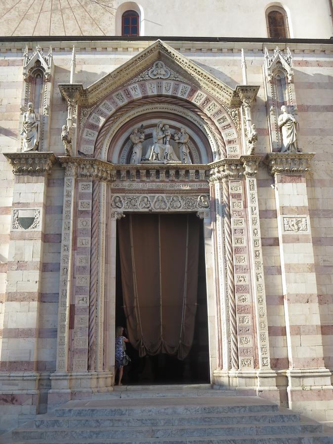 Grosseto - Cathedral; Entrance