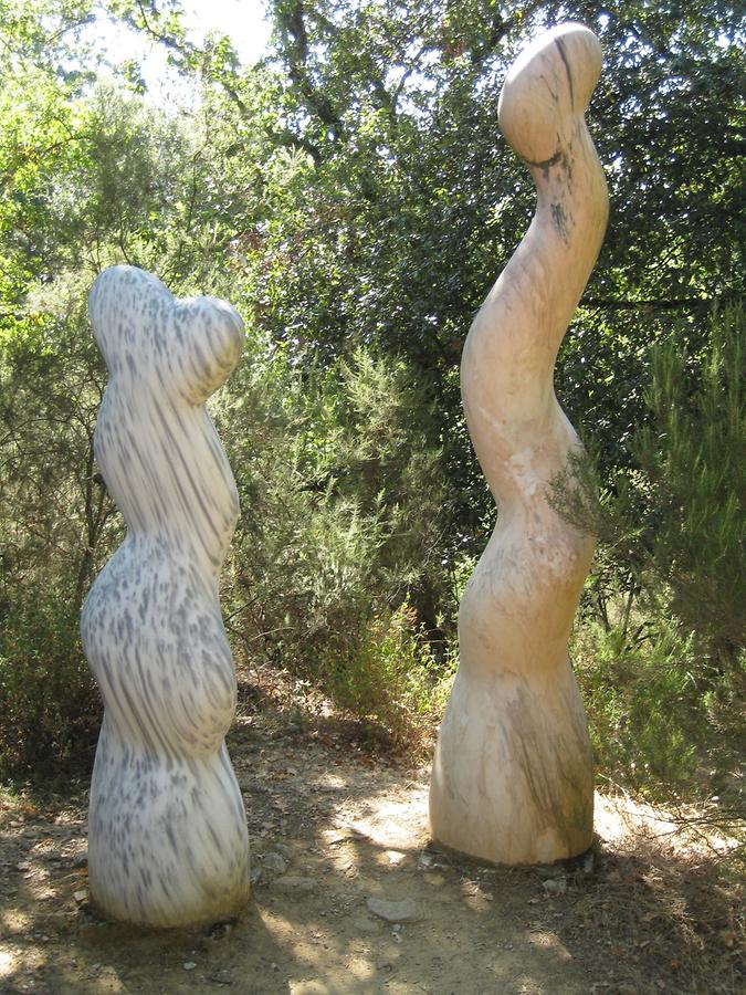Pievasciata - Chianti Sculpture Park; 'Twist', N. Barab