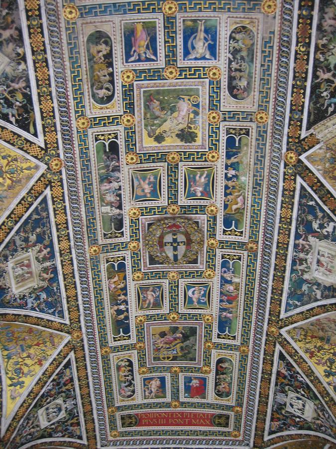 Siena - Cathedral; the Piccolomini Library, Ceiling