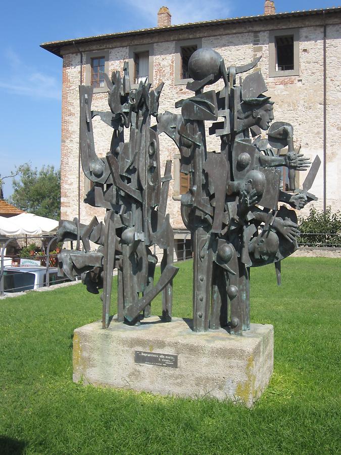 Castiglione del Lage - Modern sculpture of Renato Mancini