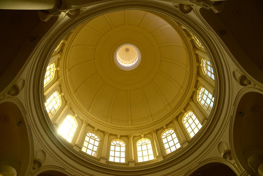 Rotunda of Xewkija - Inside; Cupola