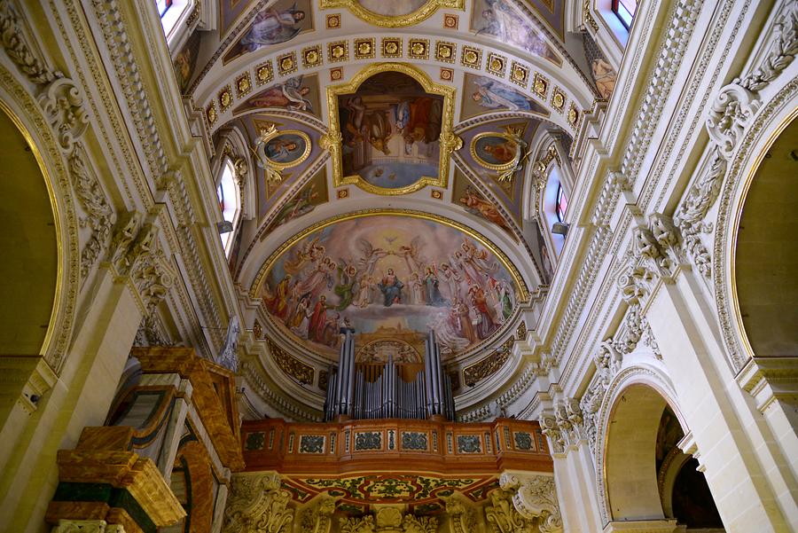 Victoria - Cittadella; Cathedral, Inside