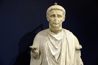 Mdina - Roman Villa; Statue