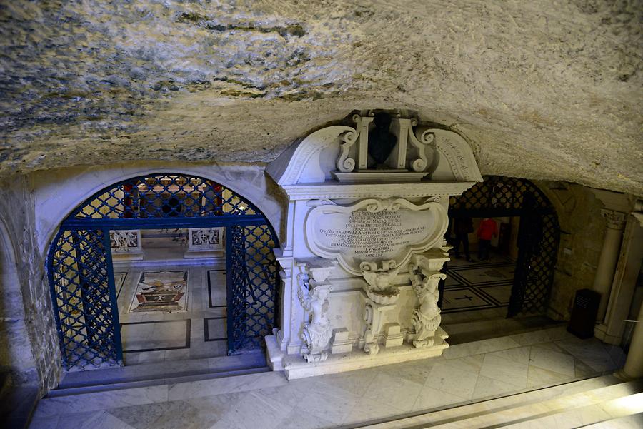 Rabat - St. Paul's Grotto; Entrance