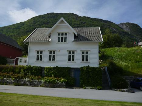 Bergen - House, Way to the city, Photo: T. Högg, 2014