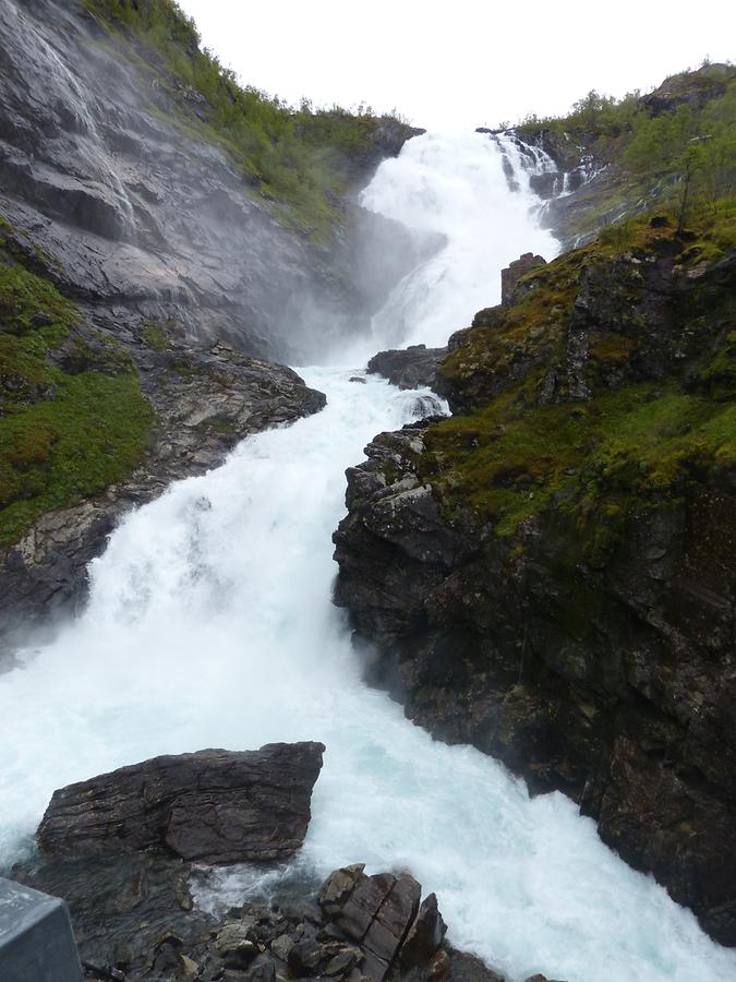 Flåmsbana - Waterfall