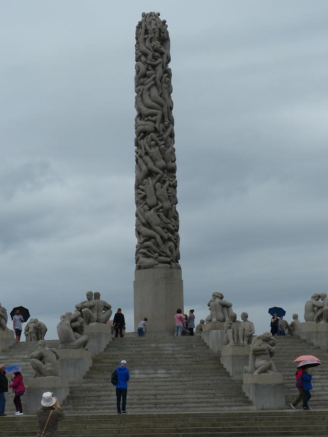 Oslo - Sculpture Park; Obelisk