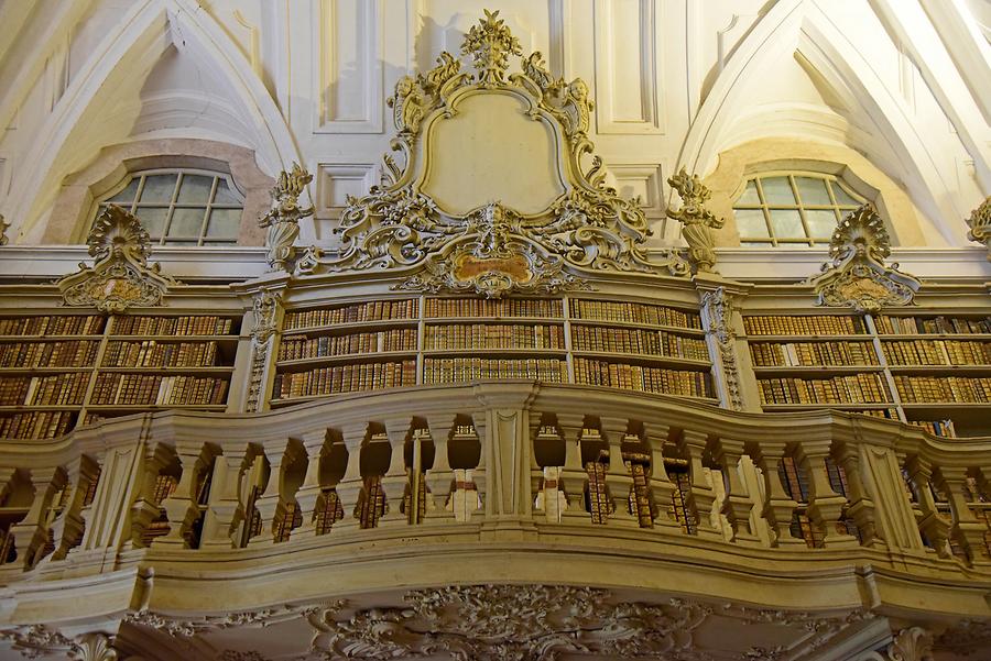 Convent and Palace of Mafra - Library