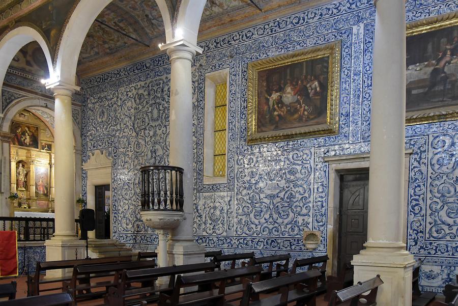 Óbidos - Church; Azulejos