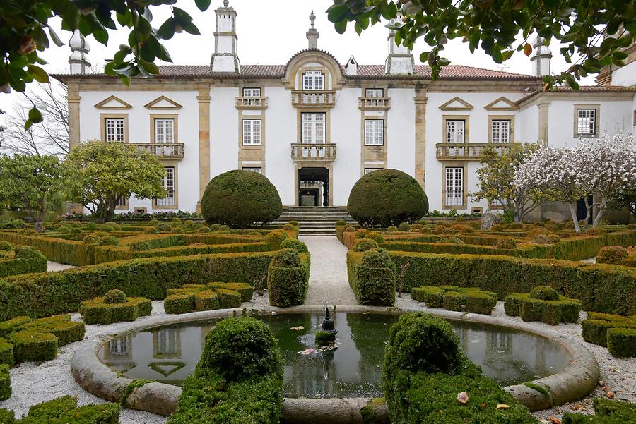 Vila Real - Mateus Palace; Park