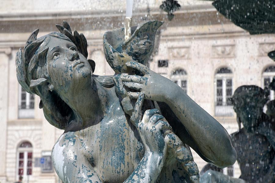 Rossio Square - Fountain; Detail