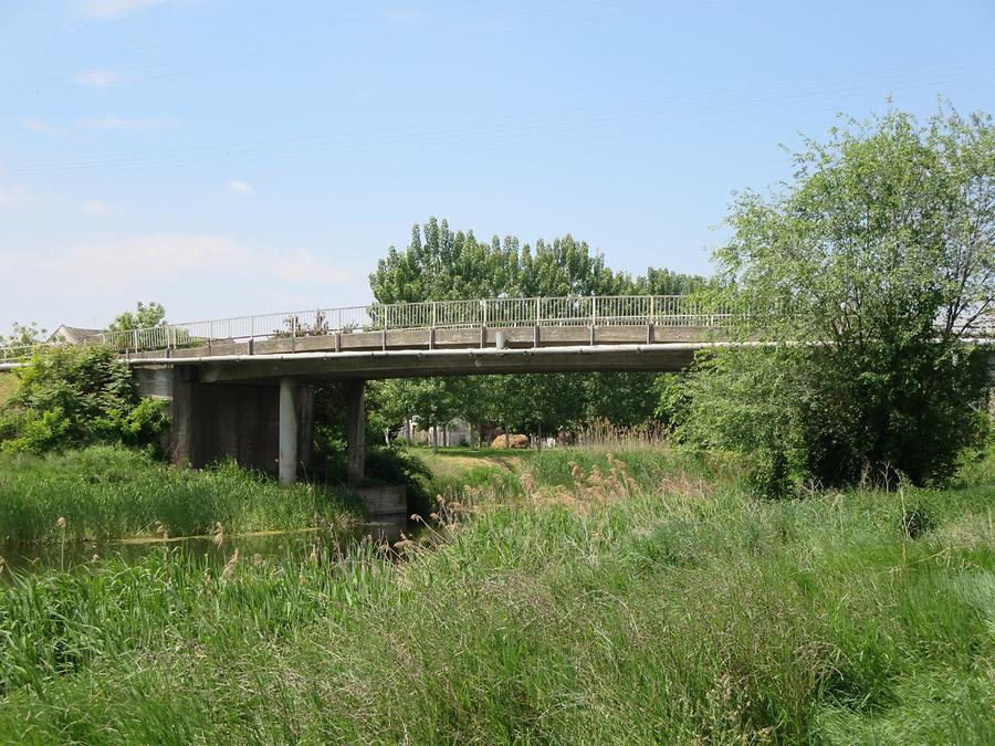 Crvenka - Channel with 'High Bridge'