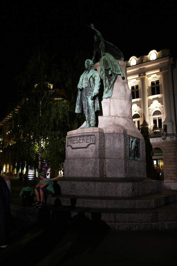 Ljubljana at Night - Statue of Prešeren