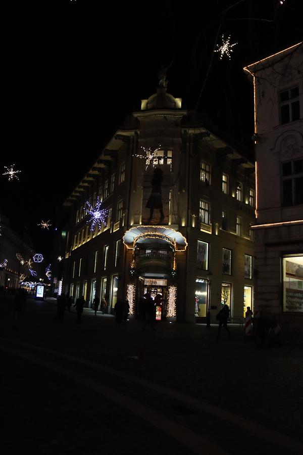 Prešeren Square at Night