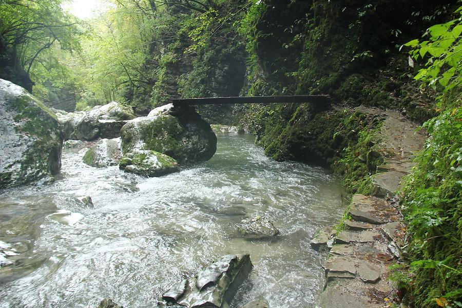 Path near Koziak Waterfall