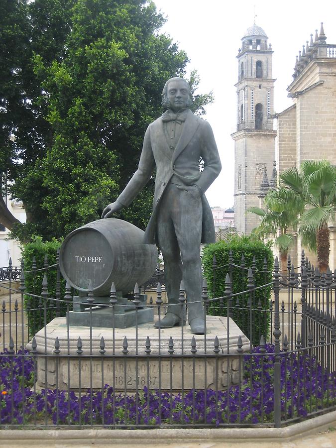 Jerez - Manuel María González Angel Monumento