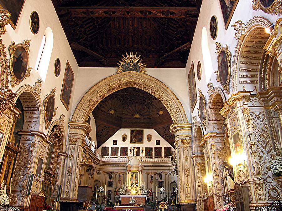 Granada – Santa Ana Church