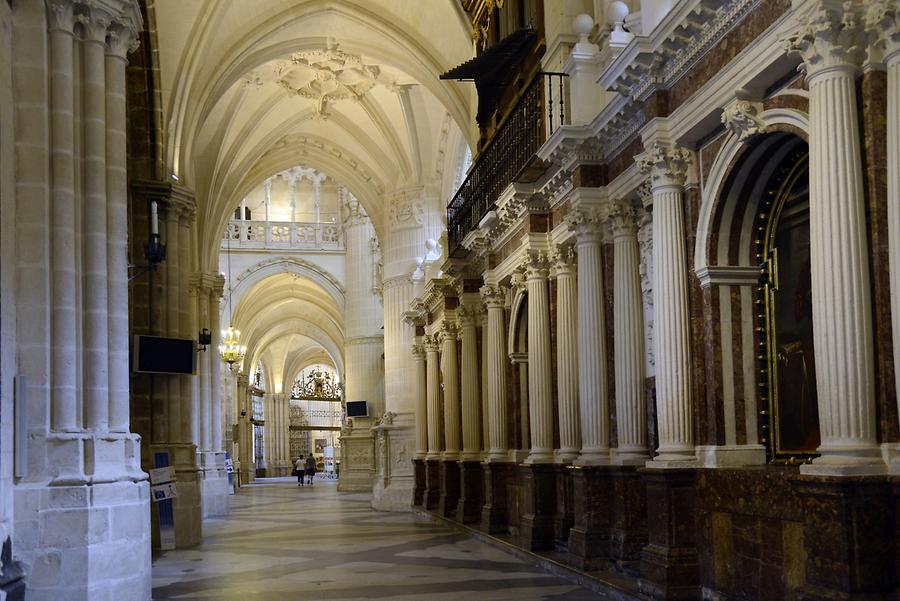 Burgos - Cathedral, Inside
