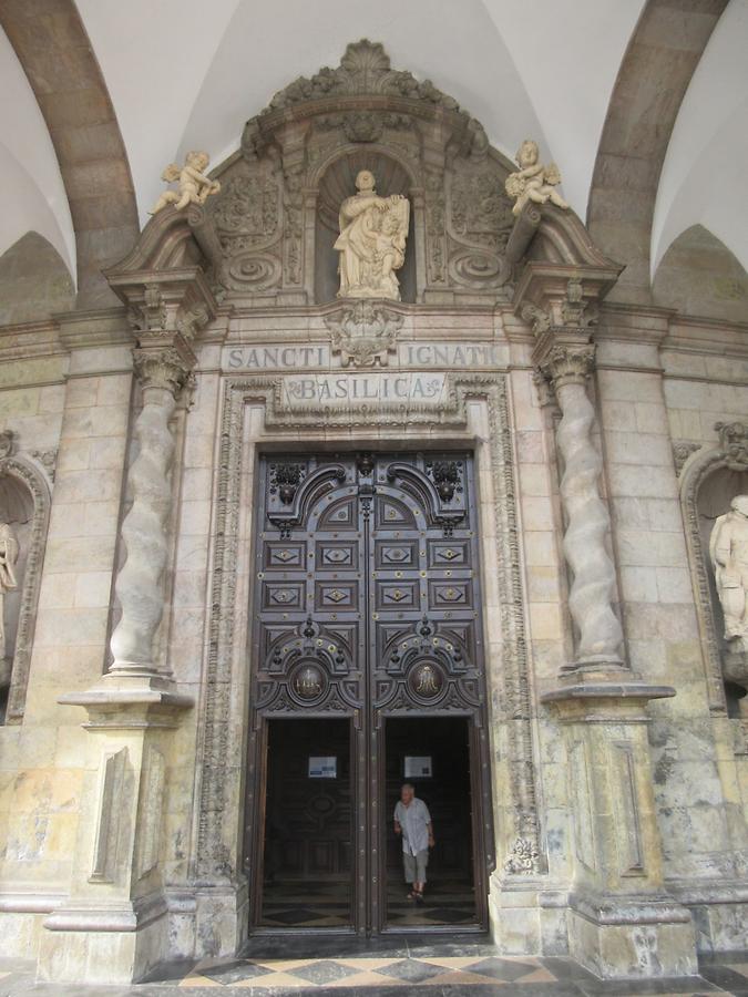 Azpeitia Loiola - Sanctuary of Loyola - Entrance