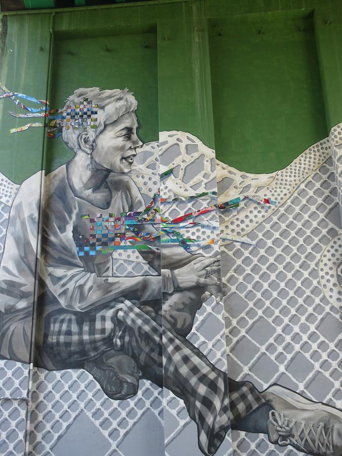 Bilbao - Puenta la Salve - Street Art Graffito