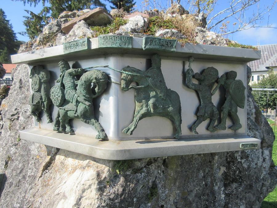 Roncesvalles - Roland & Battle of Roncesvalles 778 Monument