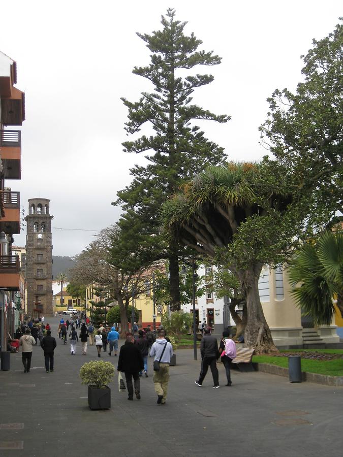 La Laguna - Plaza de la Conception - Nuestra Senora de la Conception - Glockenturm