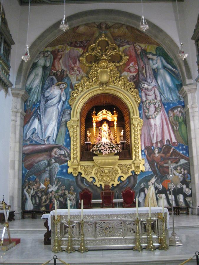 Candelaria - Basilica de Nuestra Senora de la Candelaria - Nuestro Senora de la Candelaria