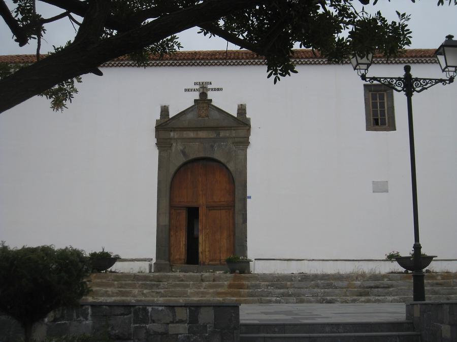Vilaflor - Iglesia San Pedro Apostol - Basalttor